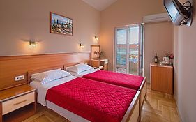 Guest House Harmonia